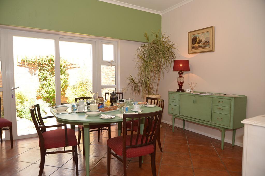 110 On Westcliff Bed and Breakfast Hermanus Buitenkant foto