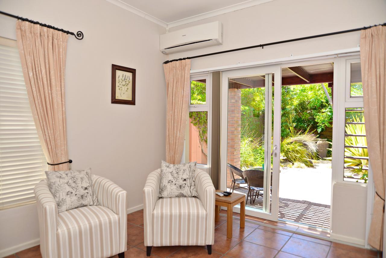 110 On Westcliff Bed and Breakfast Hermanus Buitenkant foto