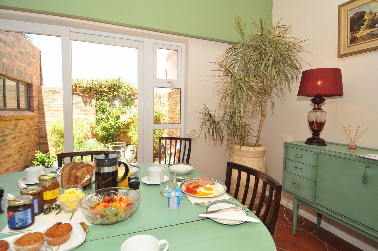 110 On Westcliff Bed and Breakfast Hermanus Buitenkant foto