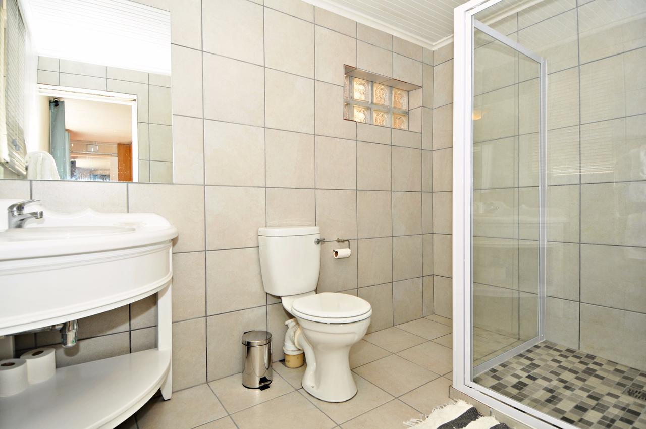 110 On Westcliff Bed and Breakfast Hermanus Buitenkant foto
