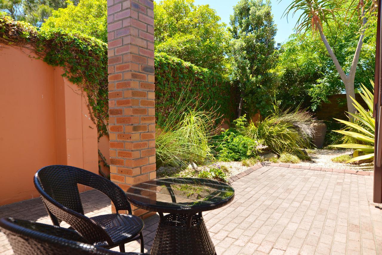 110 On Westcliff Bed and Breakfast Hermanus Buitenkant foto
